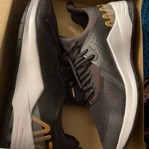 Brand new never been worn shoes fit way too small